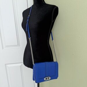 “Like new” Rebecca Minkoff Embossed Leather Crossbody Bag